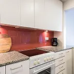 Fall In With Bcn In The Location Apartment *
